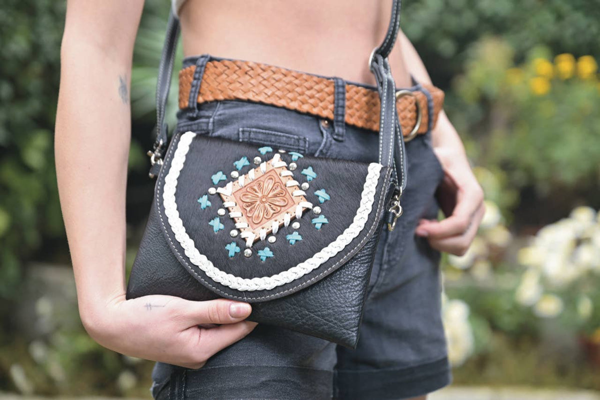 Small Boho Bag with Leather Stitch