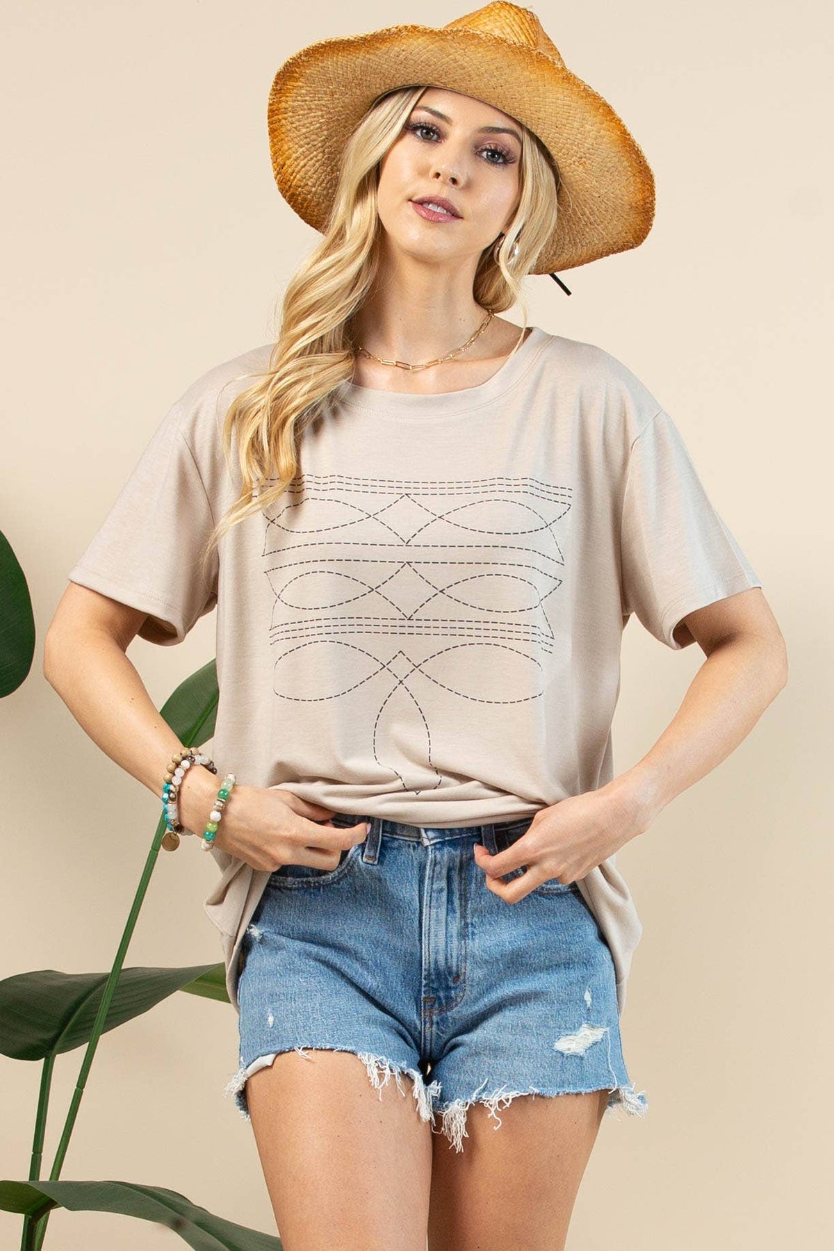 GIA BOOT STITCH  T-SHIRT
