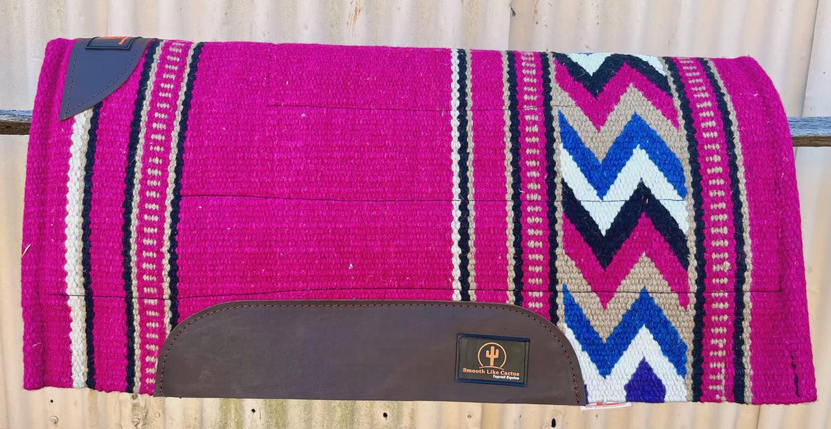"The Banjo" Contoured Western show pad