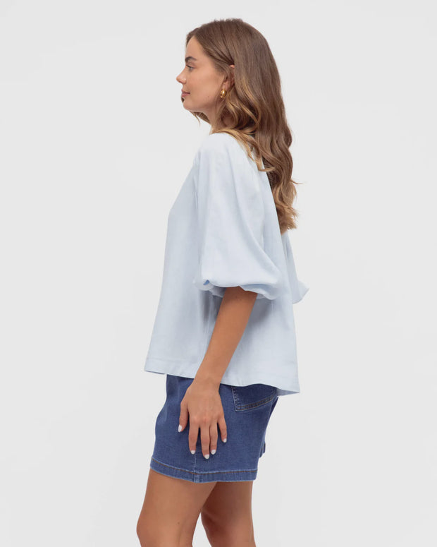 PUFF SLEEVE V-NECK LINEN TOP